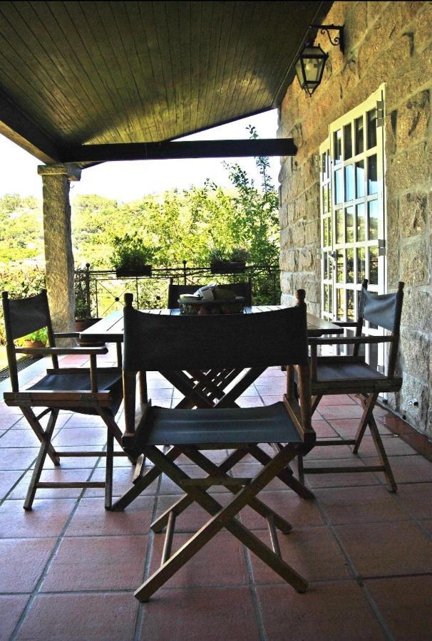 Quinta Do Freixieiro Villa Cinfaes Exterior photo
